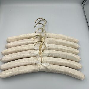 Vintage Wedding Satin Hangers Set Of 6 Cream Satin With Bow